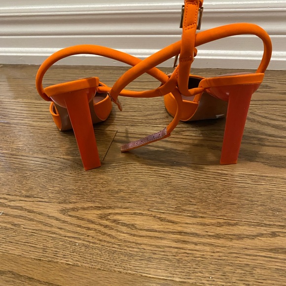 Orange heels from Call it Spring Size 7. - Picture 3 of 6